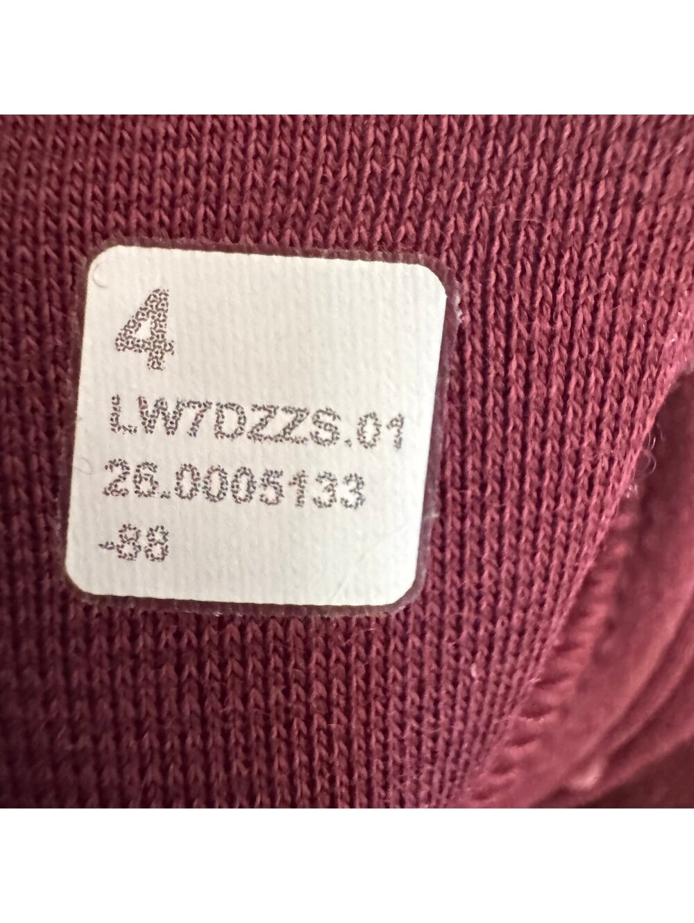 Lululemon Align No Line Short High Rise 4” Heart Scatter Dot Burgundy Size 4 NWT - Picture 6 of 6